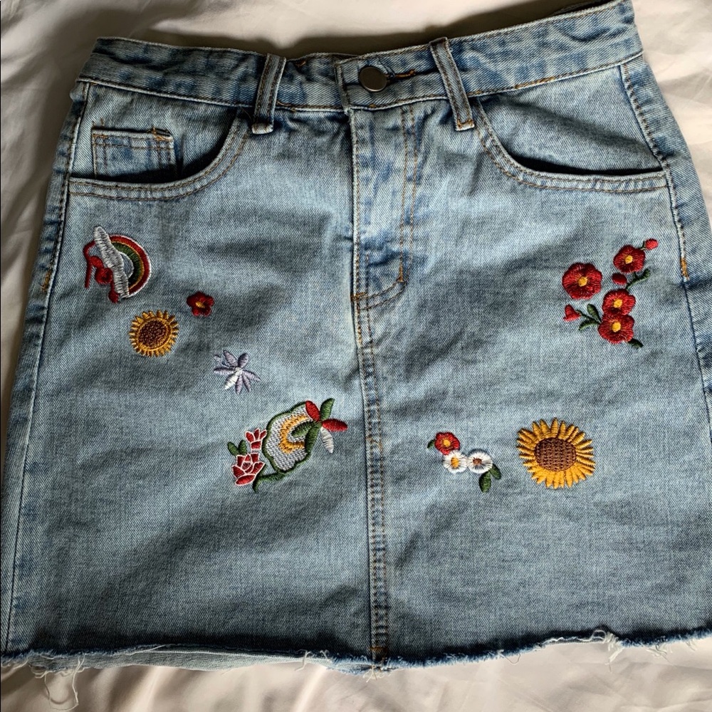 Embodied Jean skirt